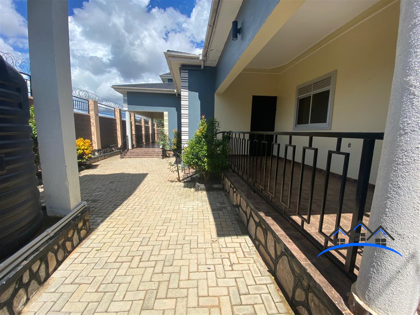 Bungalow for sale in Kitende Wakiso