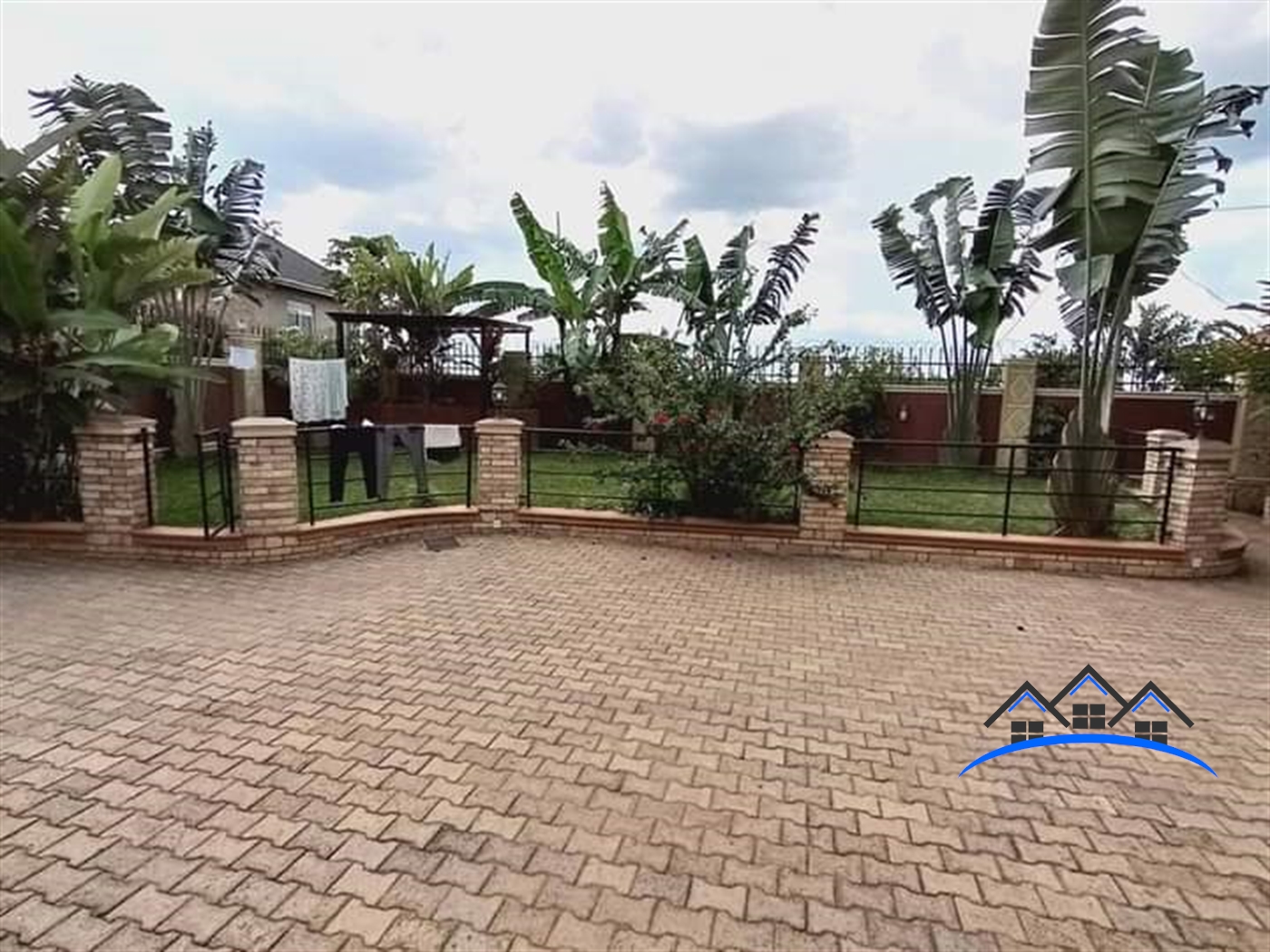 Bungalow for sale in Nsasa Wakiso