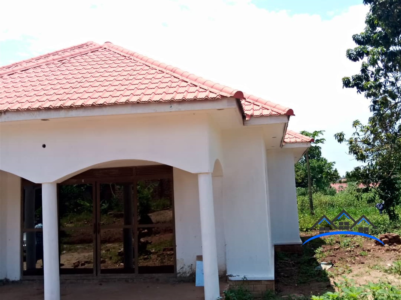 Bungalow for sale in Kasangati Wakiso