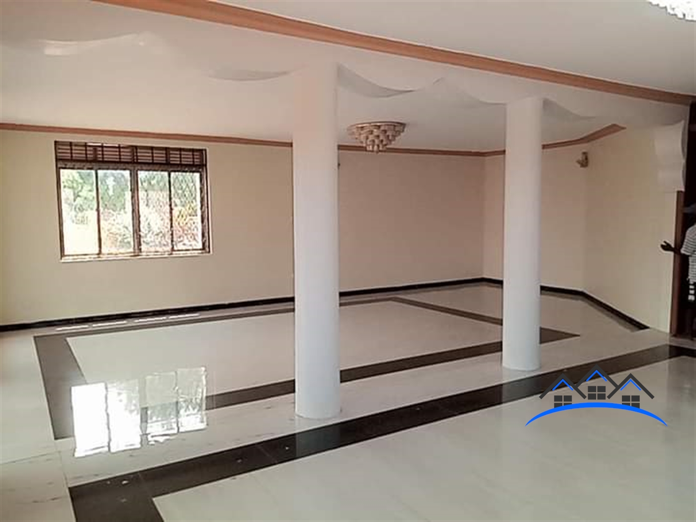 Bungalow for sale in Nakweelo Wakiso