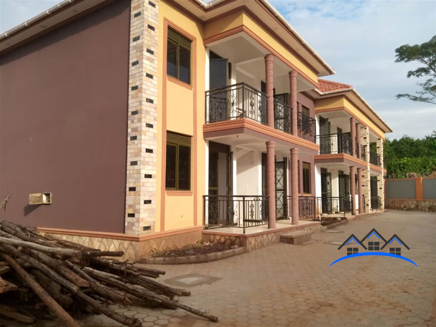 Apartment for sale in Kiwaatule Kampala