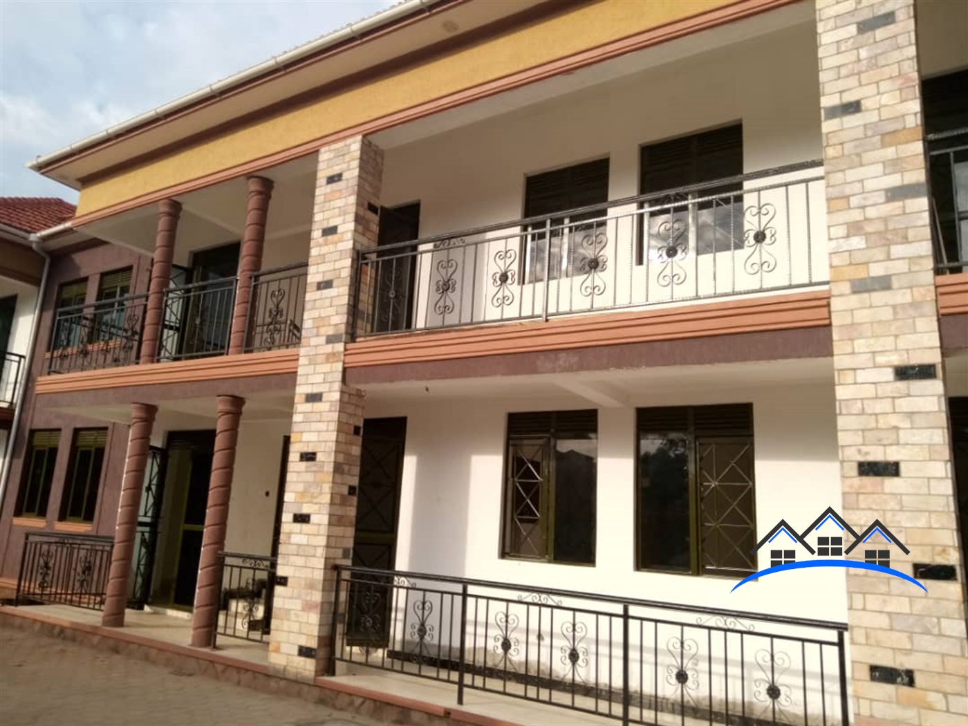 Apartment for sale in Kiwaatule Kampala