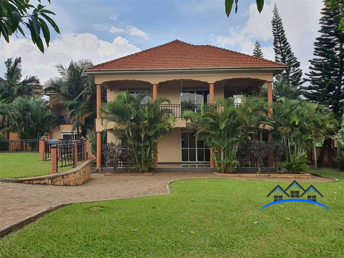 Storeyed house for sale in Kololo Kampala