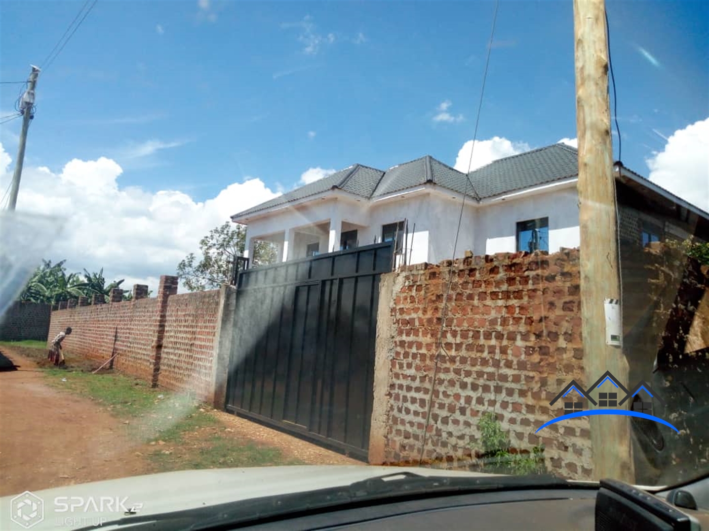 Storeyed house for sale in Kawuku Wakiso