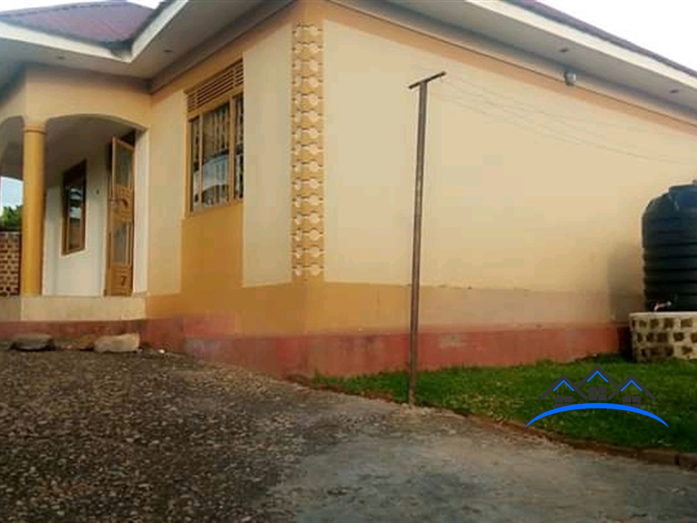 Bungalow for sale in Mpoma Mukono