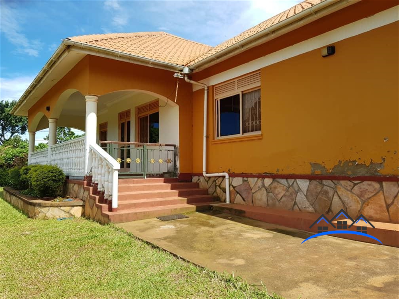 Bungalow for sale in Garuga Wakiso