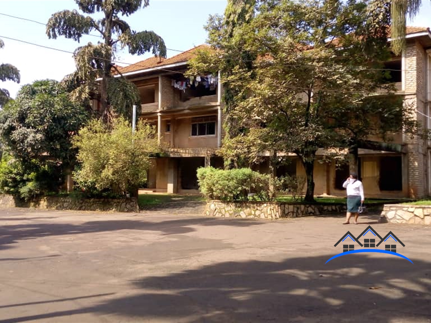 Shell House for sale in Kololo Kampala