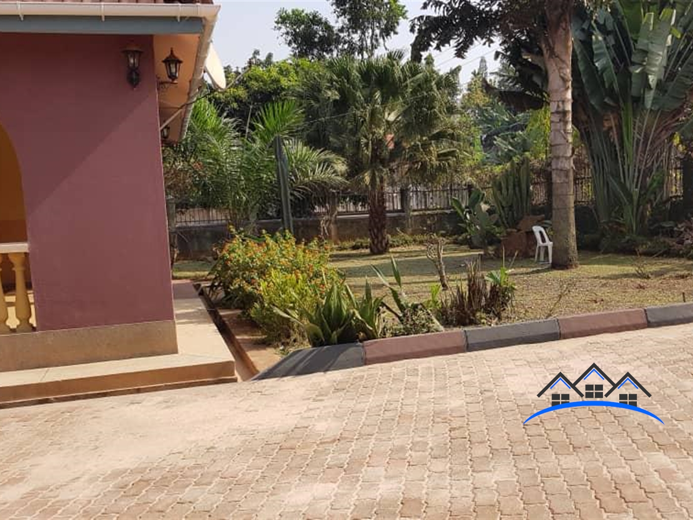 Bungalow for sale in Naguru Kampala