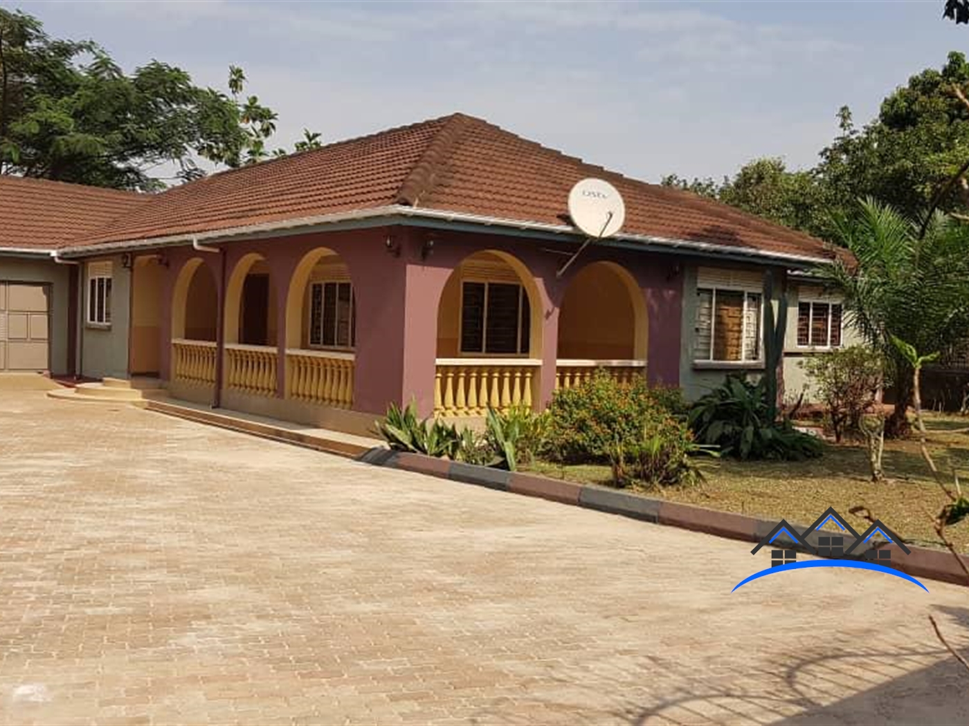 Bungalow for sale in Naguru Kampala