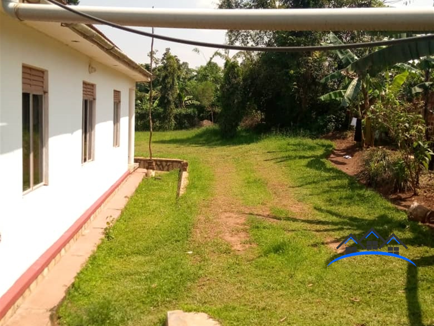 Bungalow for sale in Buyera Wakiso