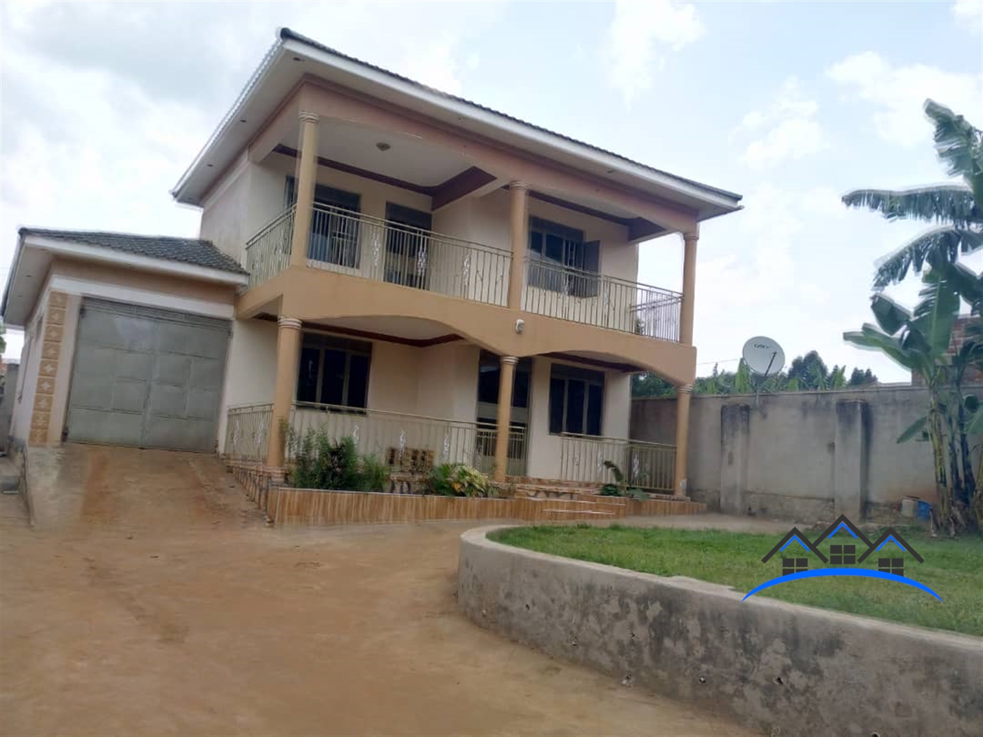 Storeyed house for sale in Kawanda Wakiso