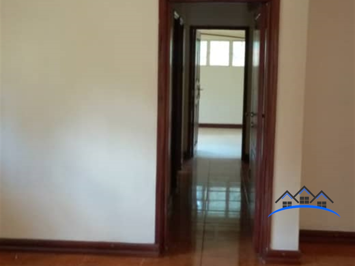 Bungalow for sale in Kololo Kampala