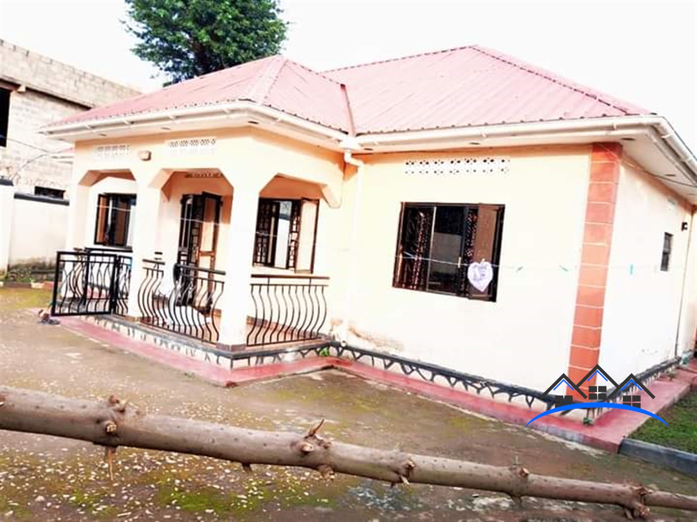 Bungalow for sale in Kira Wakiso