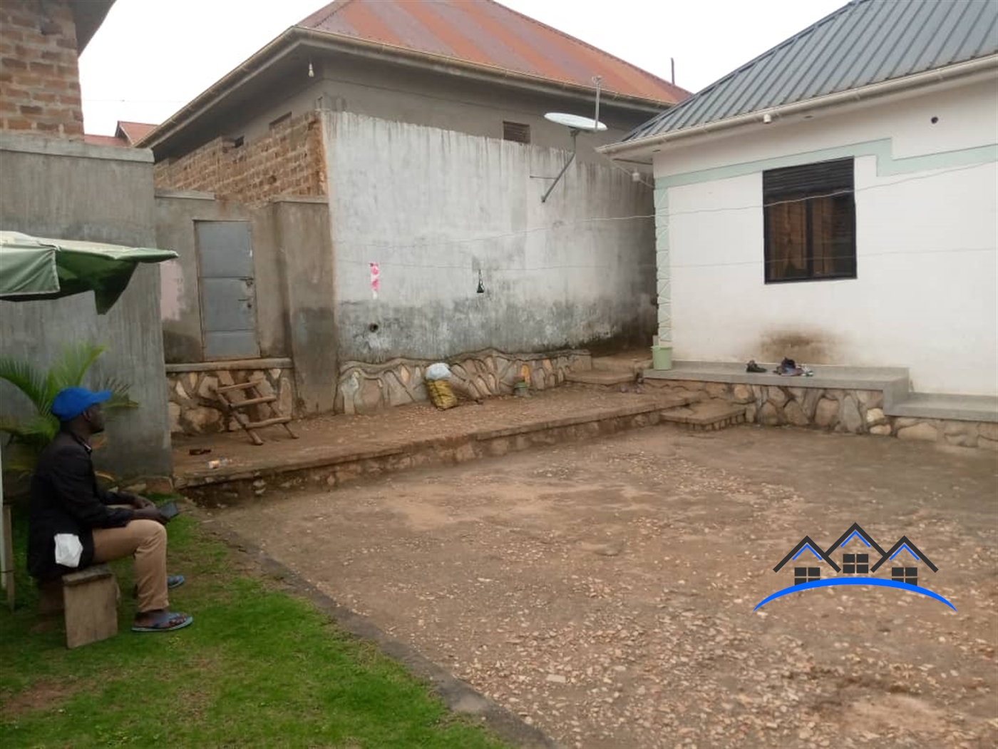 Bungalow for sale in Nansana Wakiso