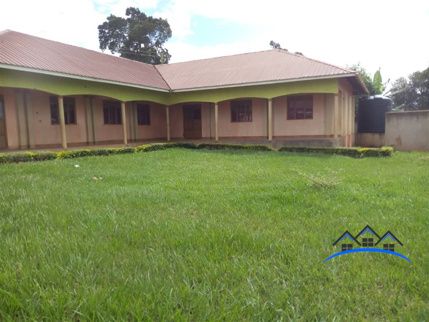 School for sale in Cbd Wakiso