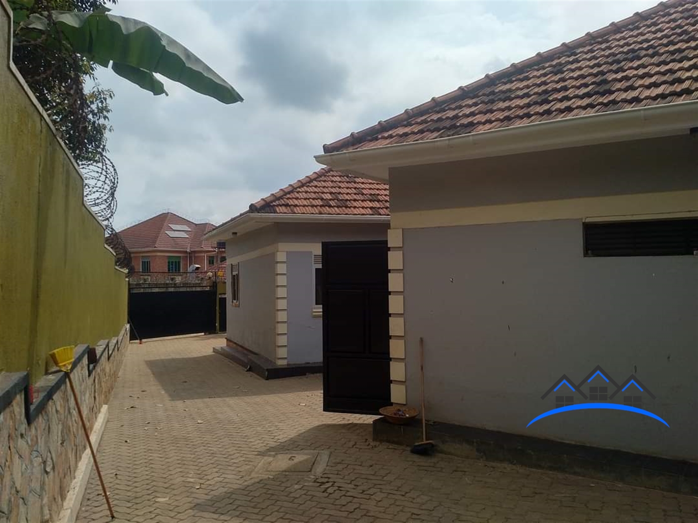 Bungalow for sale in Muyenga Kampala