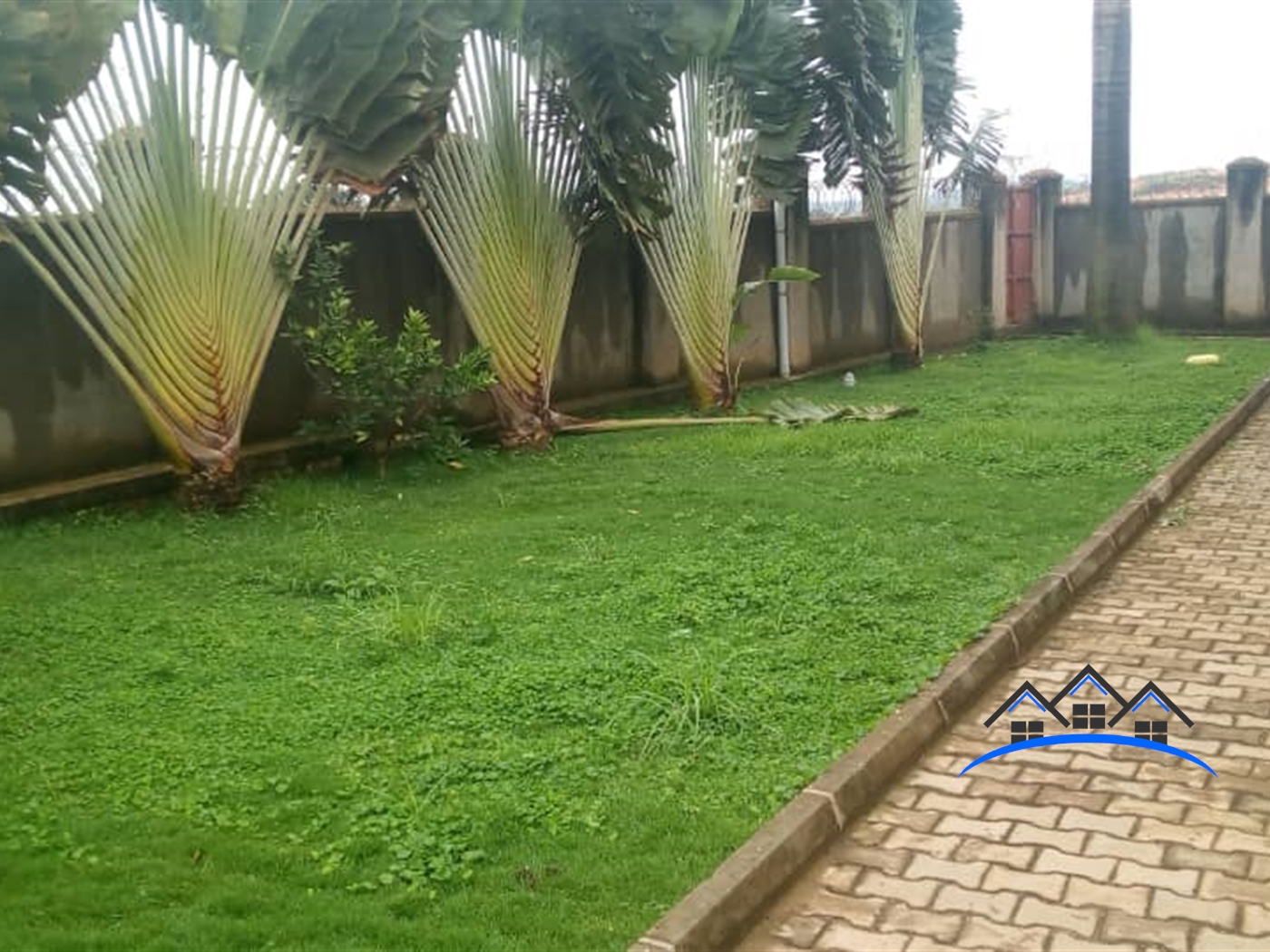 Storeyed house for sale in Lweza Wakiso