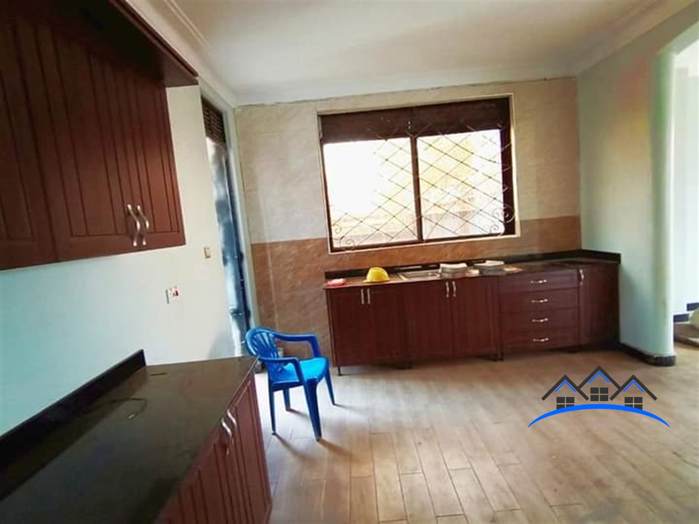 Storeyed house for sale in Kira Wakiso