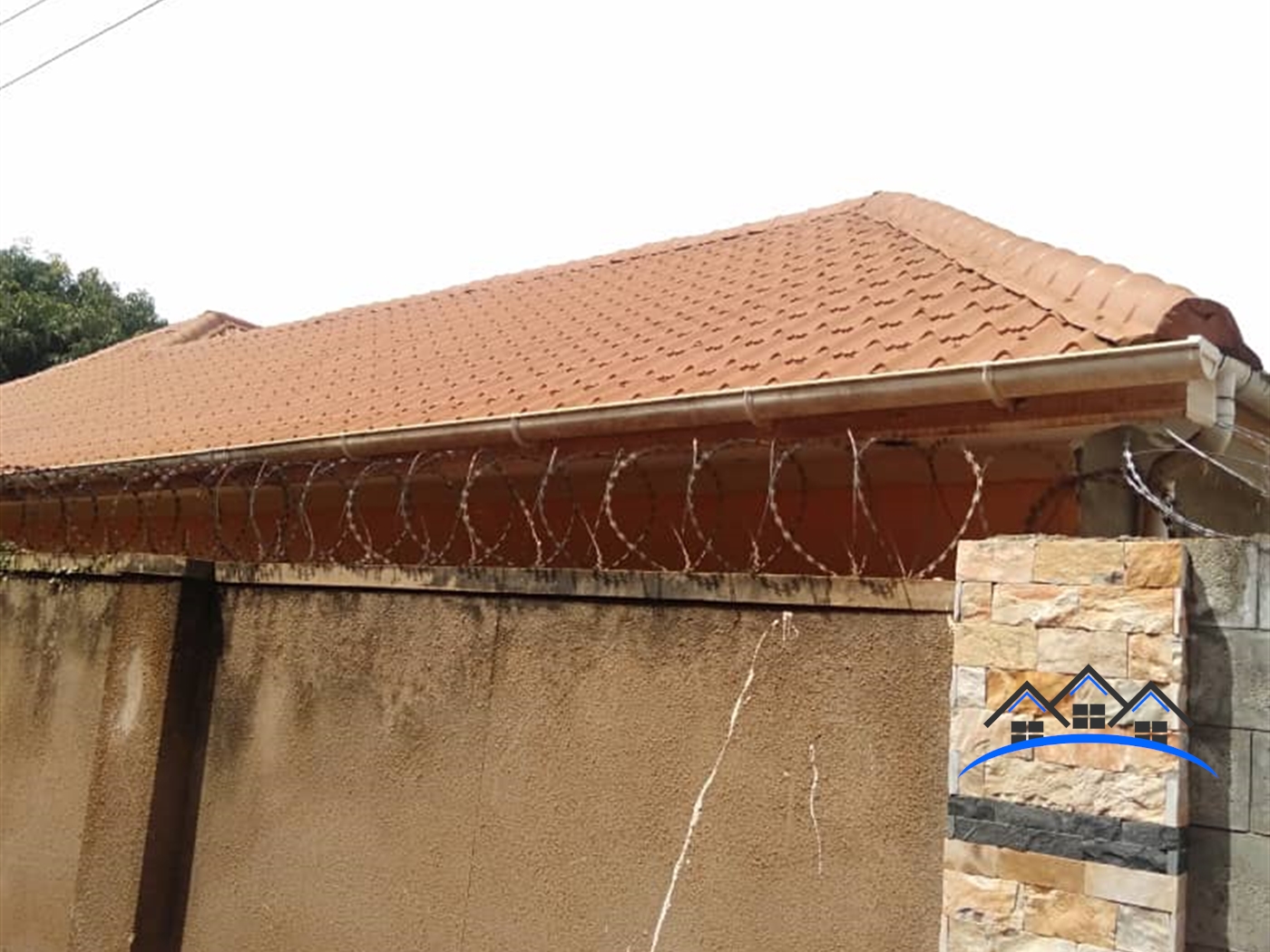 Bungalow for sale in Kitende Wakiso