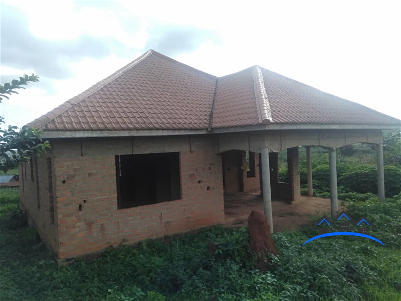 Shell House for sale in Kitende Wakiso