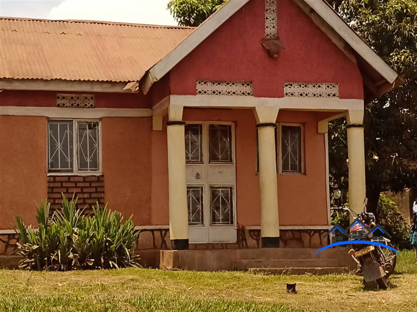 Bungalow for sale in Center Wakiso