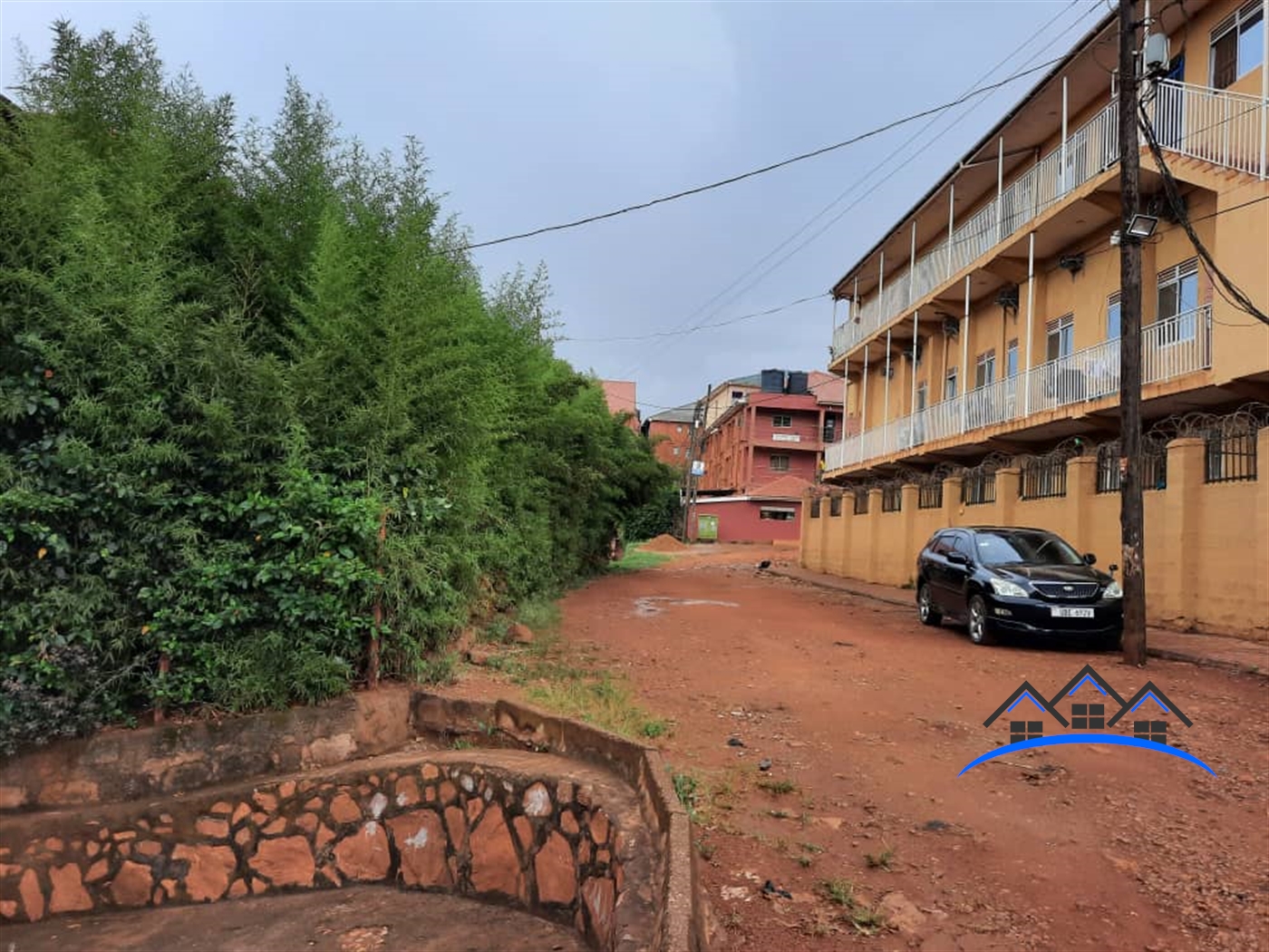 Storeyed house for sale in Bugoloobi Kampala