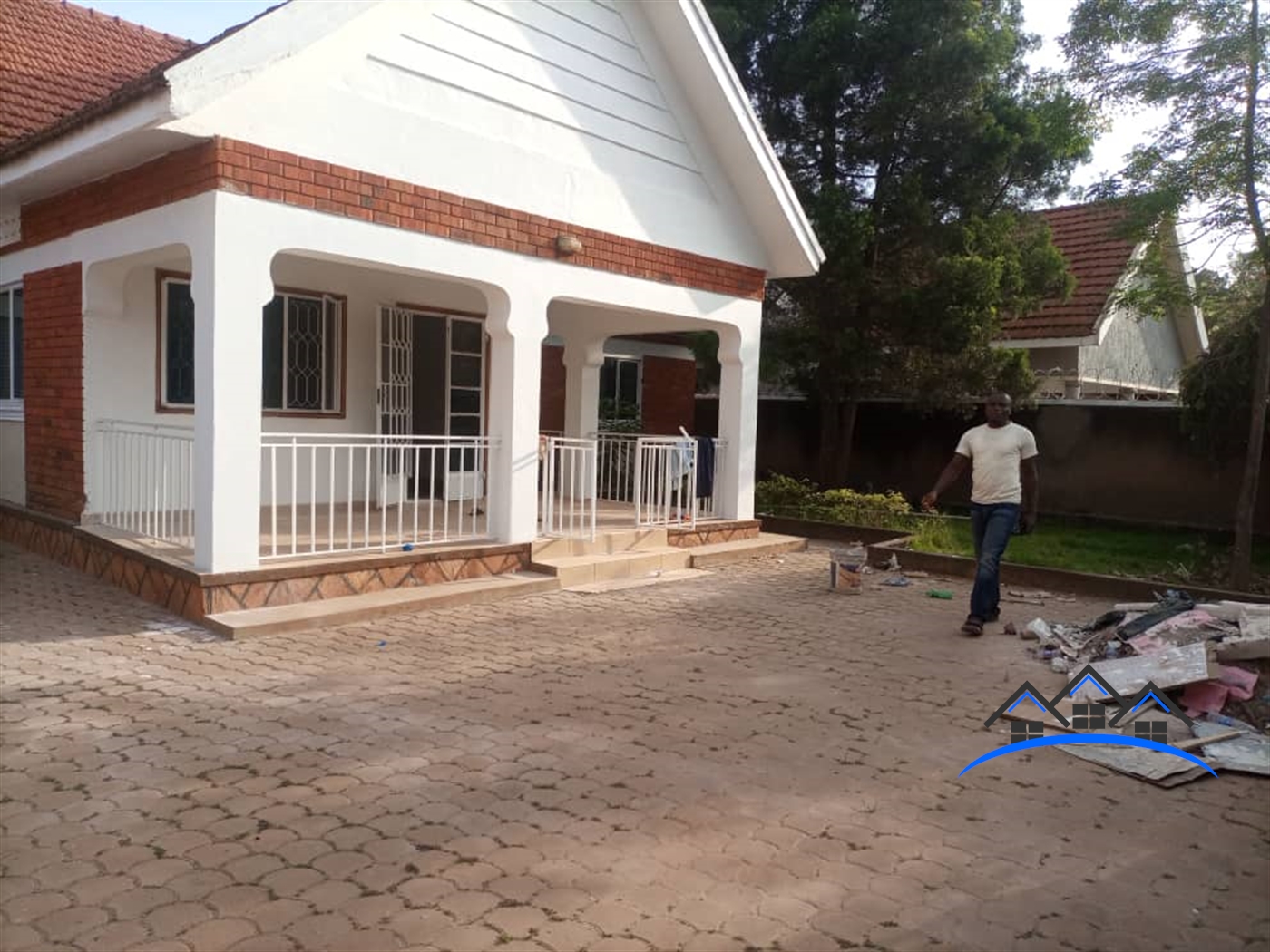 Bungalow for sale in Naguru Kampala