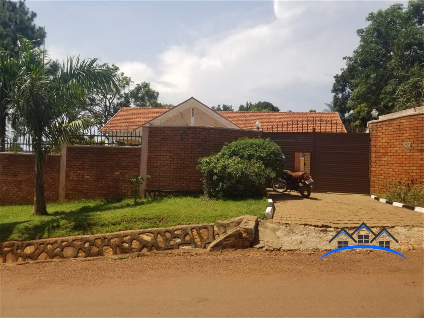 Storeyed house for sale in Entebbe Wakiso