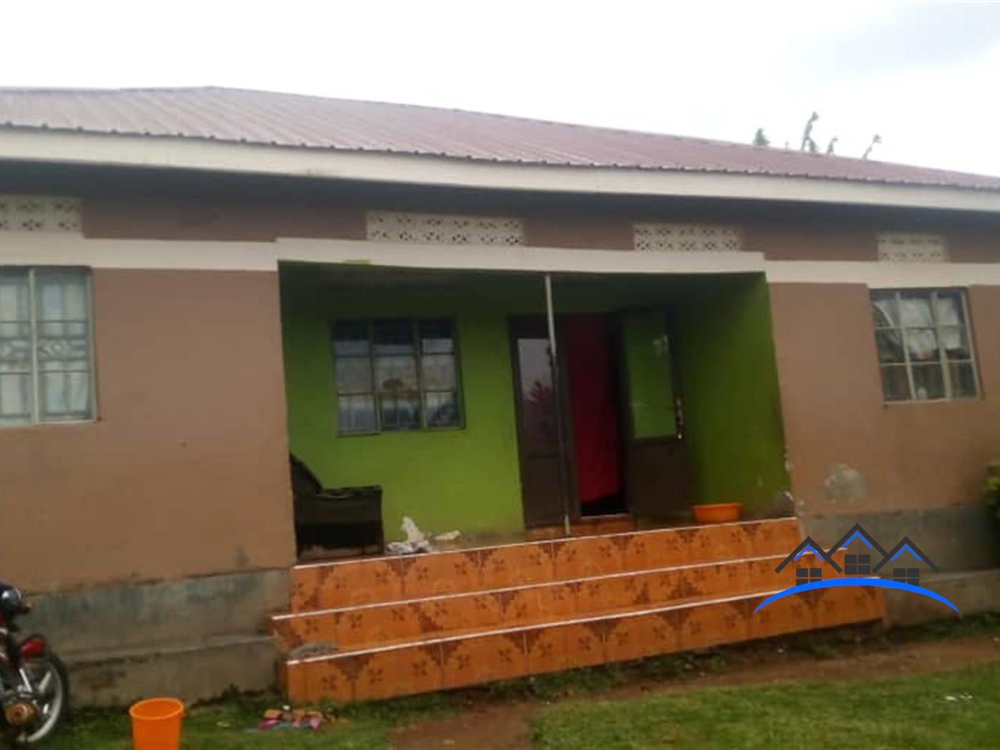 Bungalow for sale in Kitende Wakiso