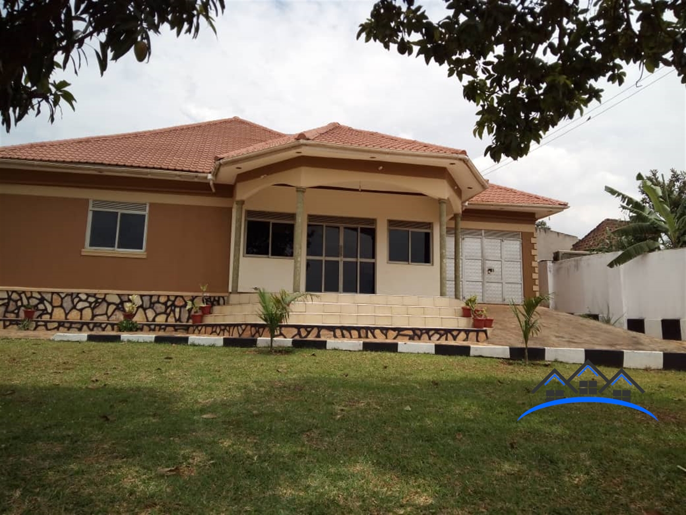 Bungalow for sale in Kasenge Wakiso