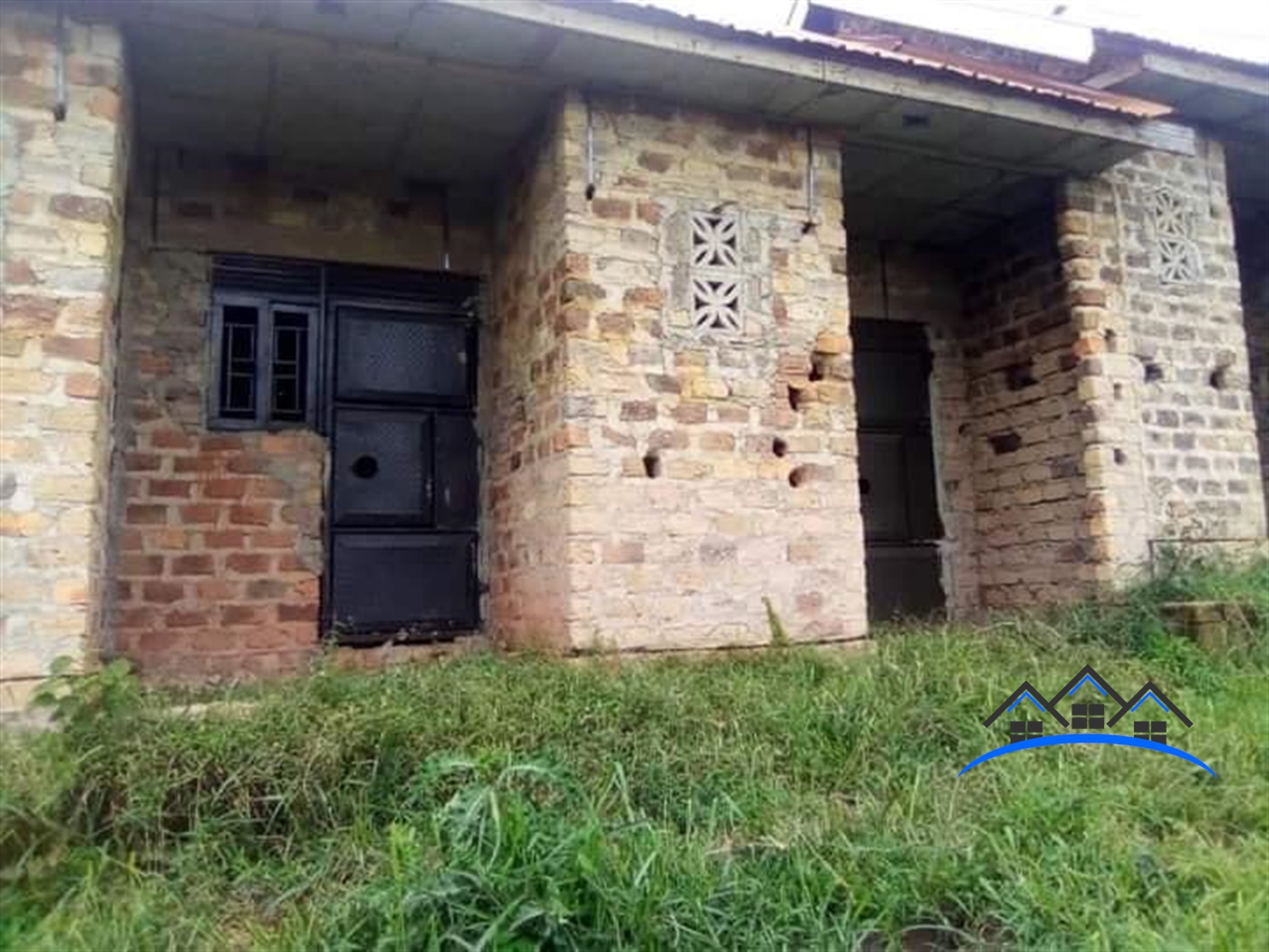 Shell House for sale in Matugga Wakiso