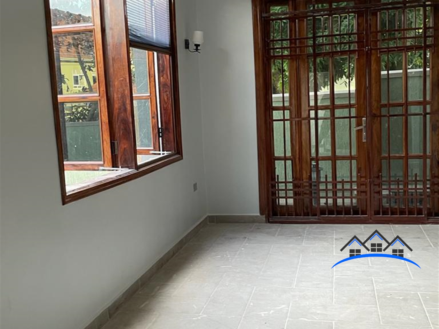 Storeyed house for sale in Munyonyo Kampala