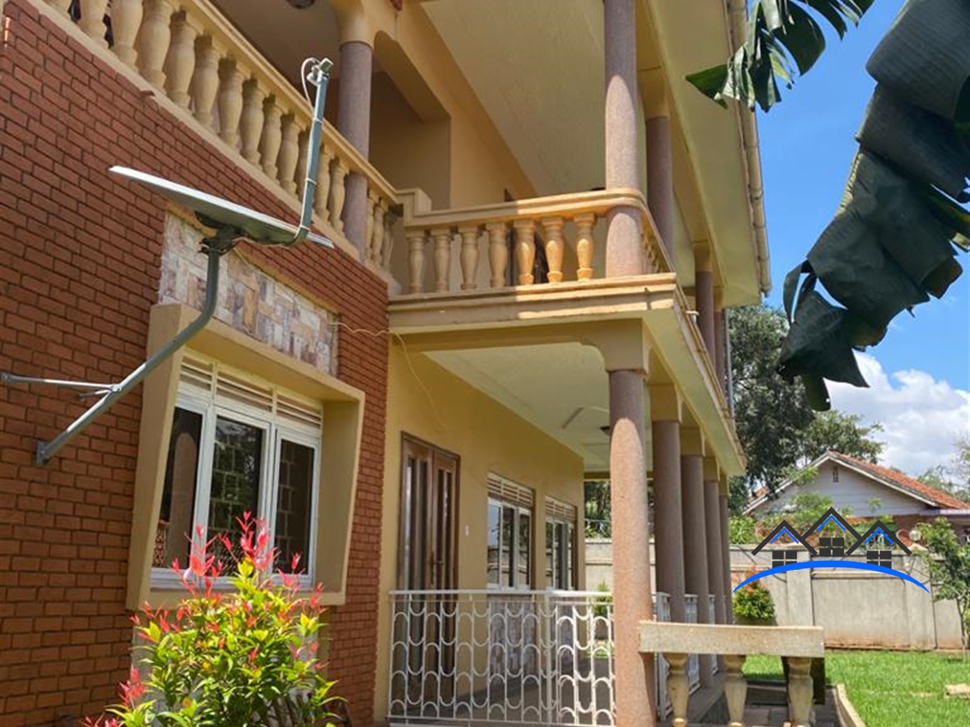 Storeyed house for sale in Makindye Kampala