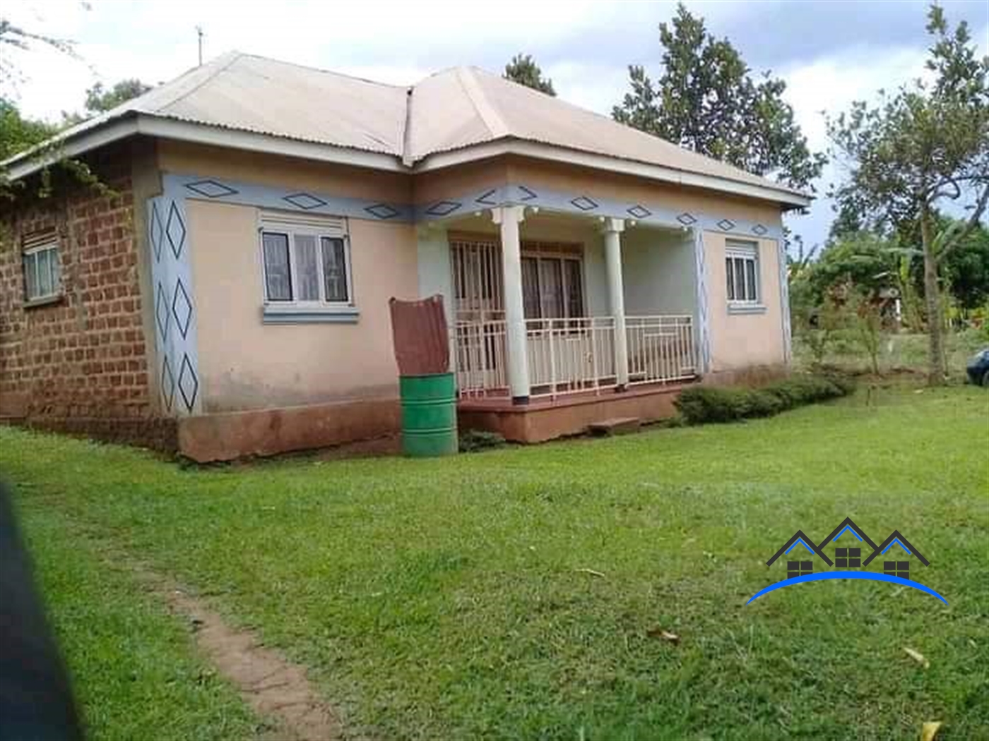 Bungalow for sale in Gayaza Wakiso