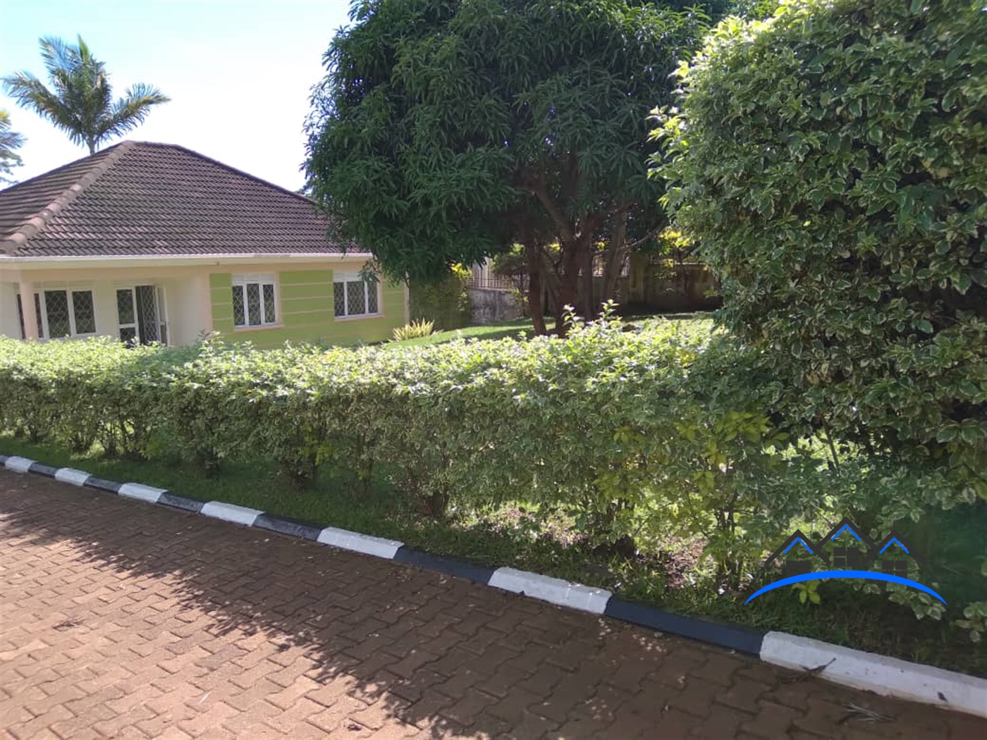 Bungalow for rent in Bwebajja Wakiso