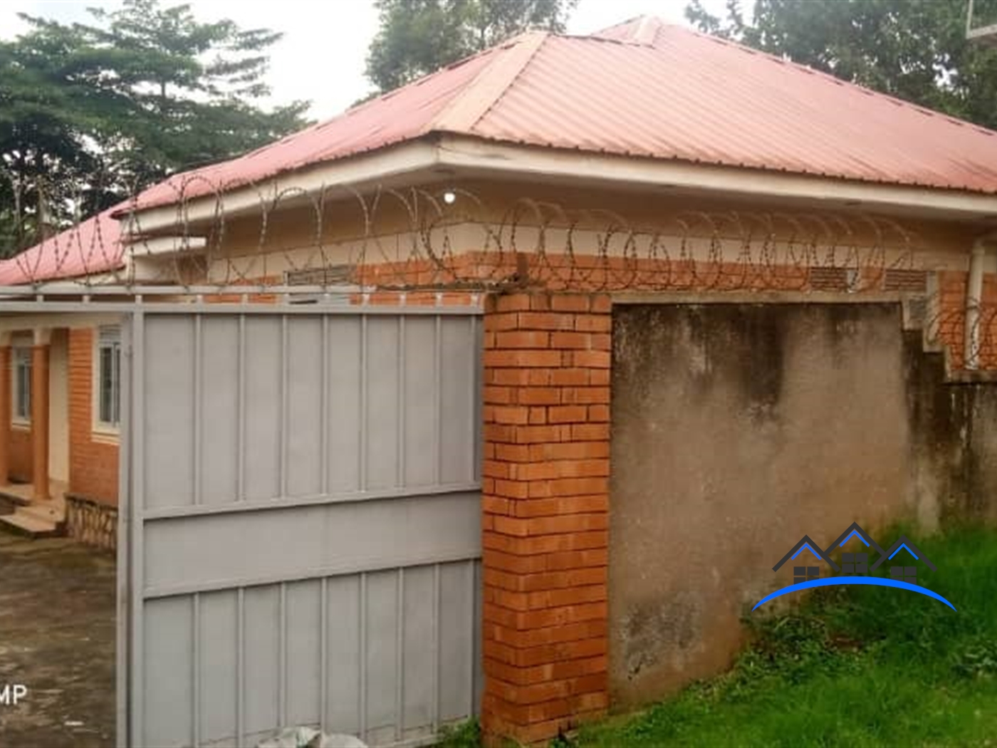 Bungalow for sale in Kisaasi Wakiso