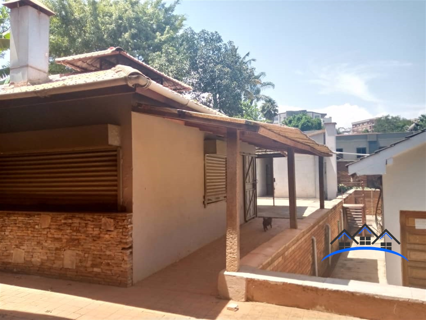 Storeyed house for rent in Kololo Kampala