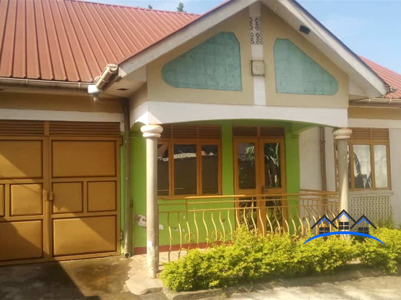 Bungalow for sale in Lweza Wakiso