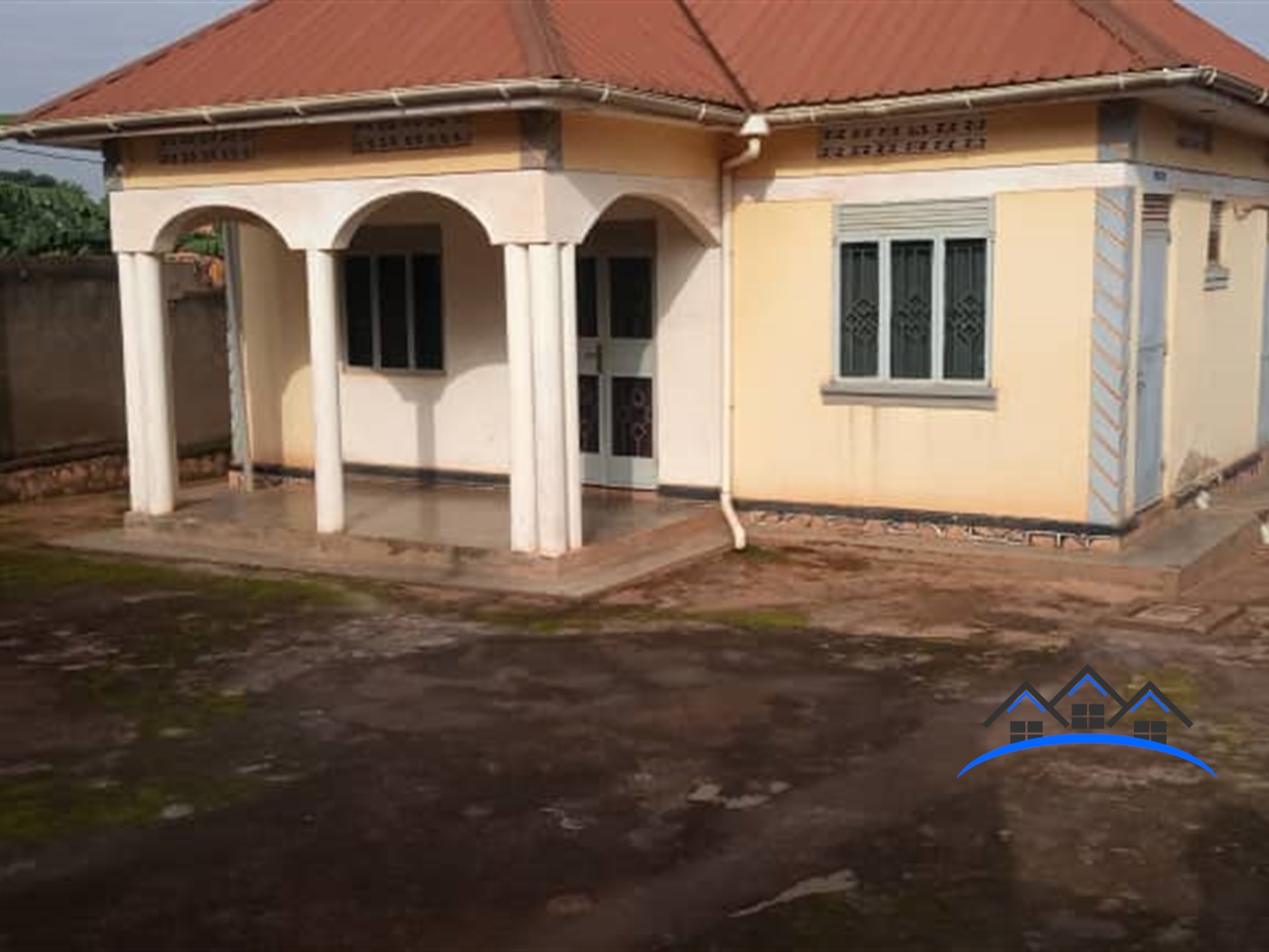 Bungalow for sale in Nansana Wakiso