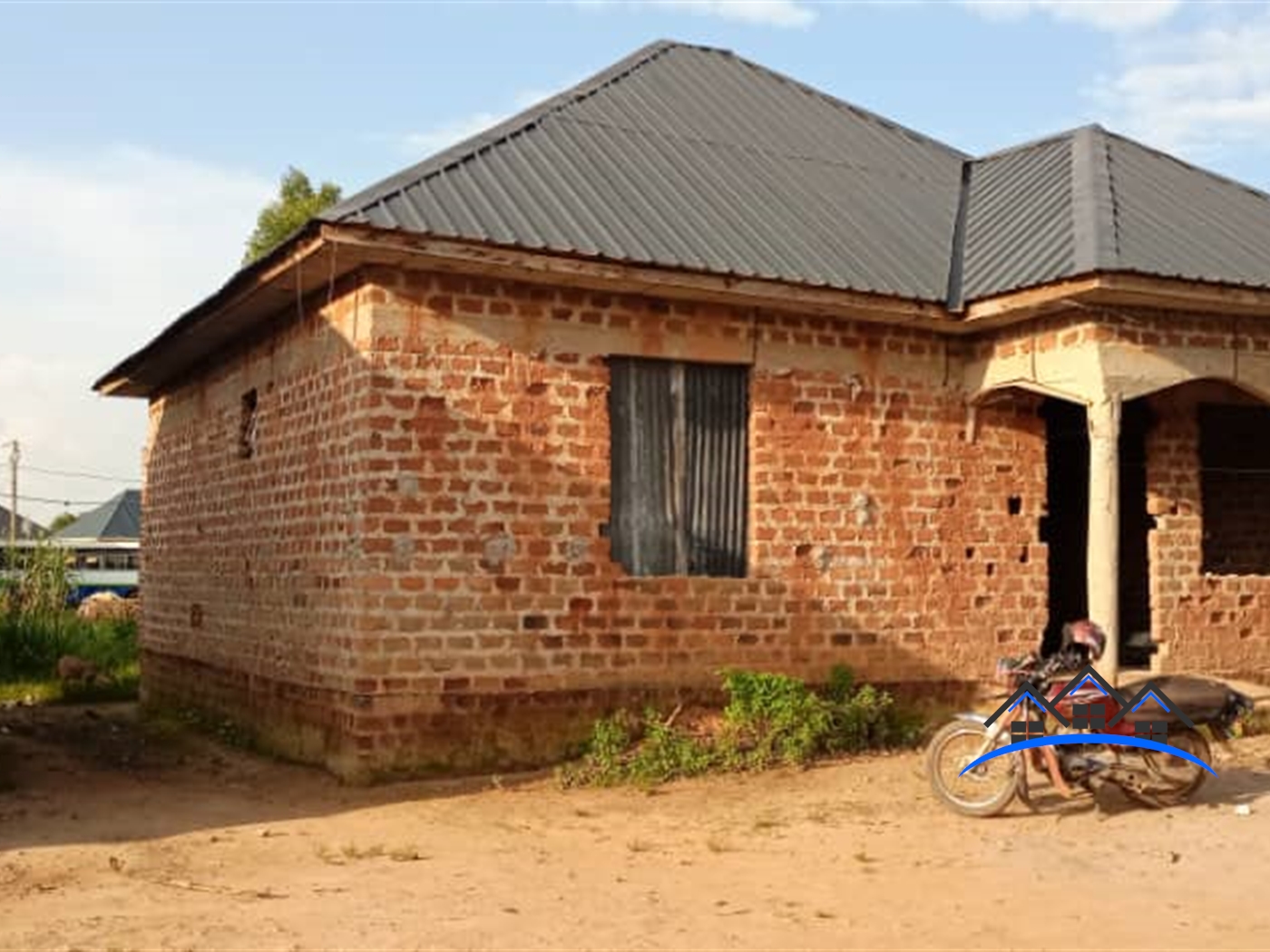 Shell House for sale in Kagoma Kampala