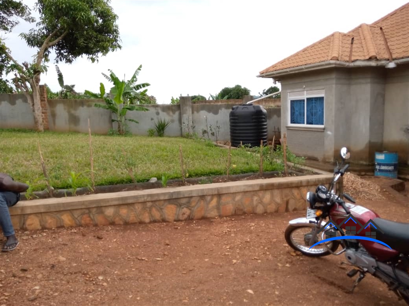 Bungalow for sale in Kitovu Wakiso