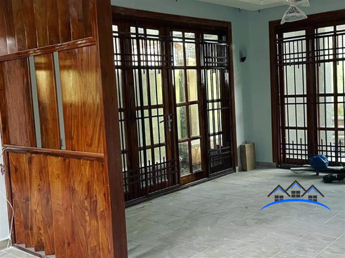 Storeyed house for sale in Munyonyo Kampala