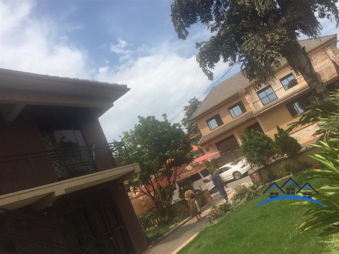 Storeyed house for sale in Bbunga Wakiso