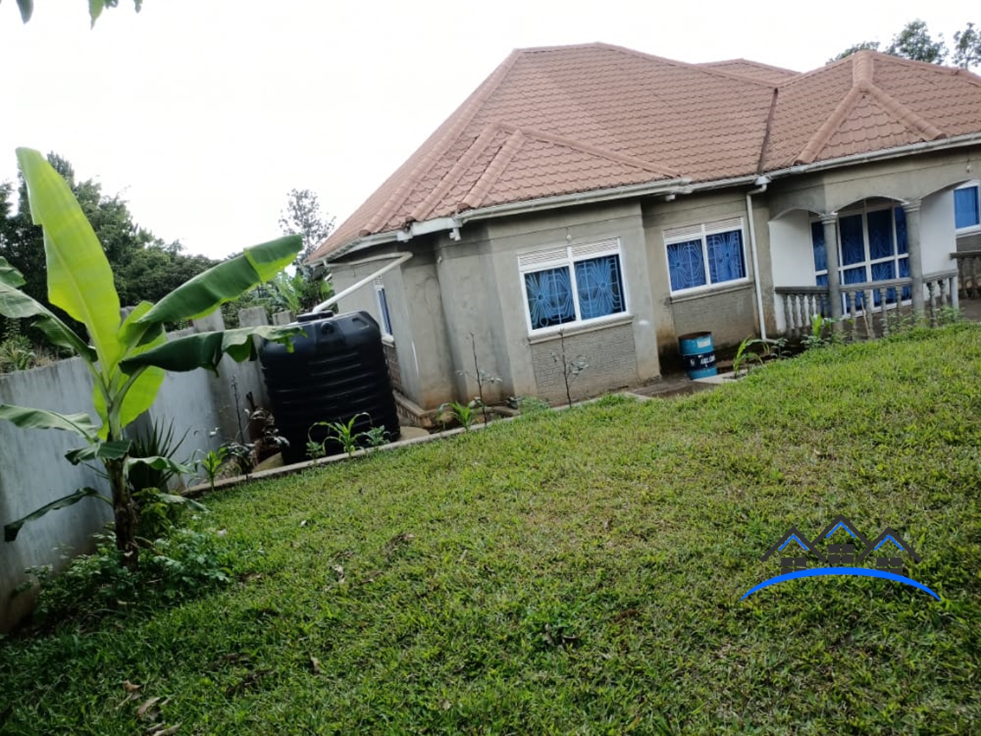 Bungalow for sale in Kitende Wakiso