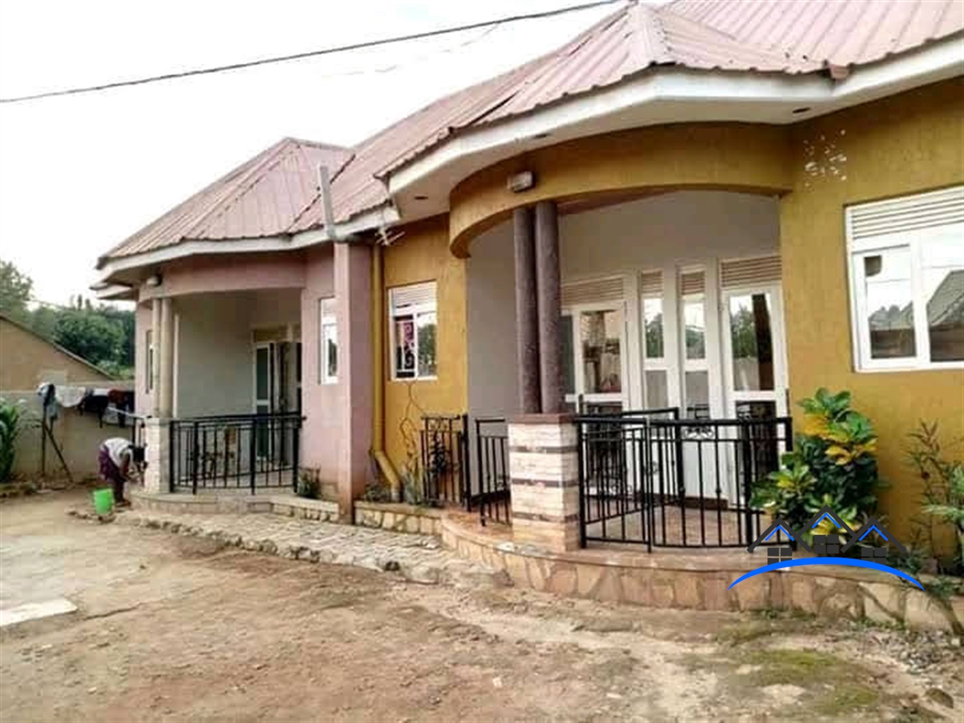 Bungalow for sale in Kiwaatule Kampala