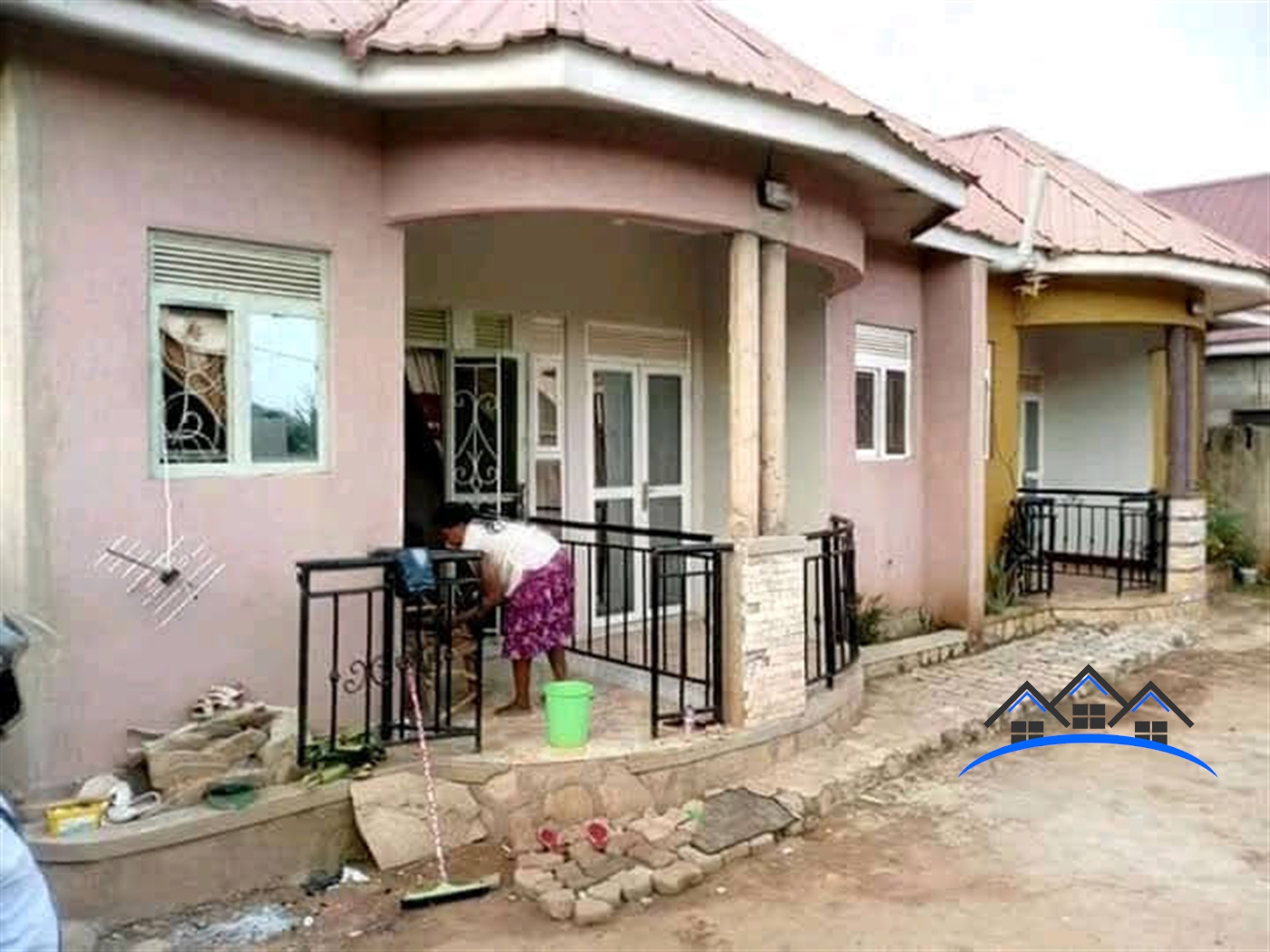 Bungalow for sale in Kiwaatule Kampala