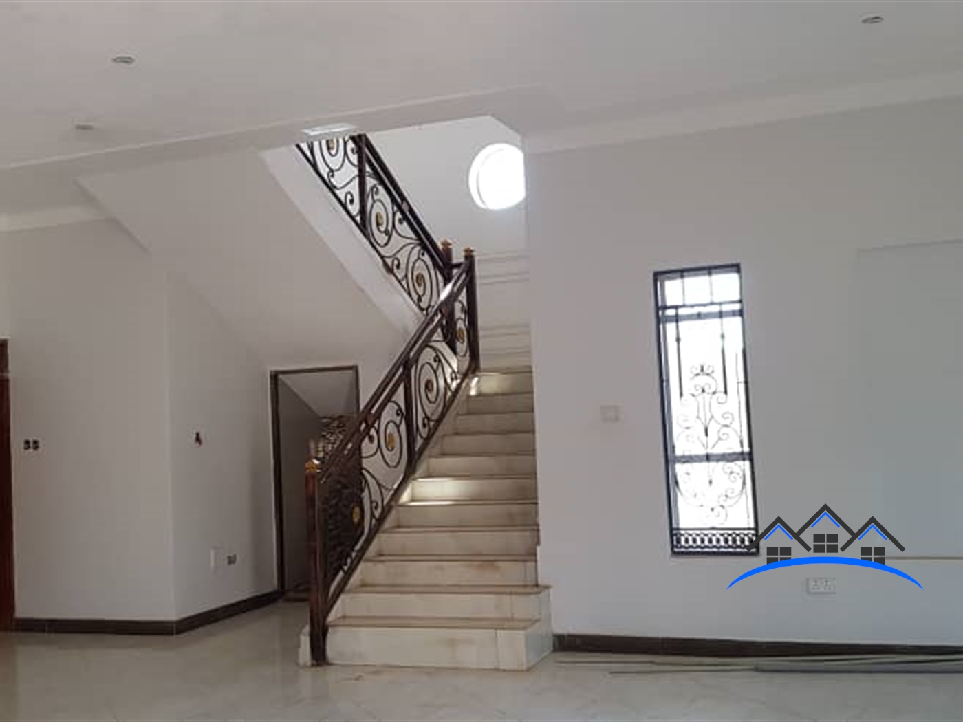 Storeyed house for sale in Kitende Wakiso