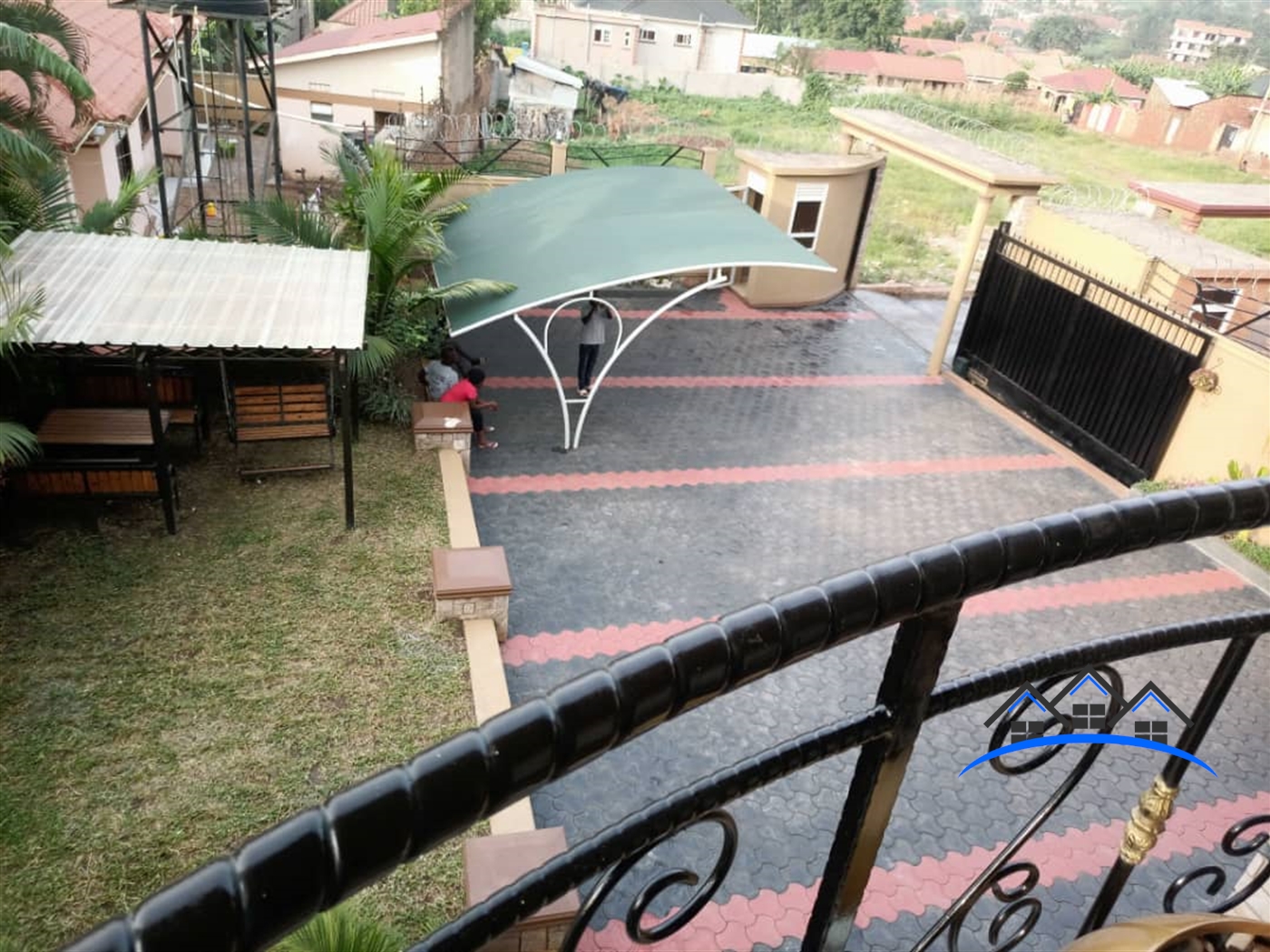 Duplex for sale in Kyanja Wakiso