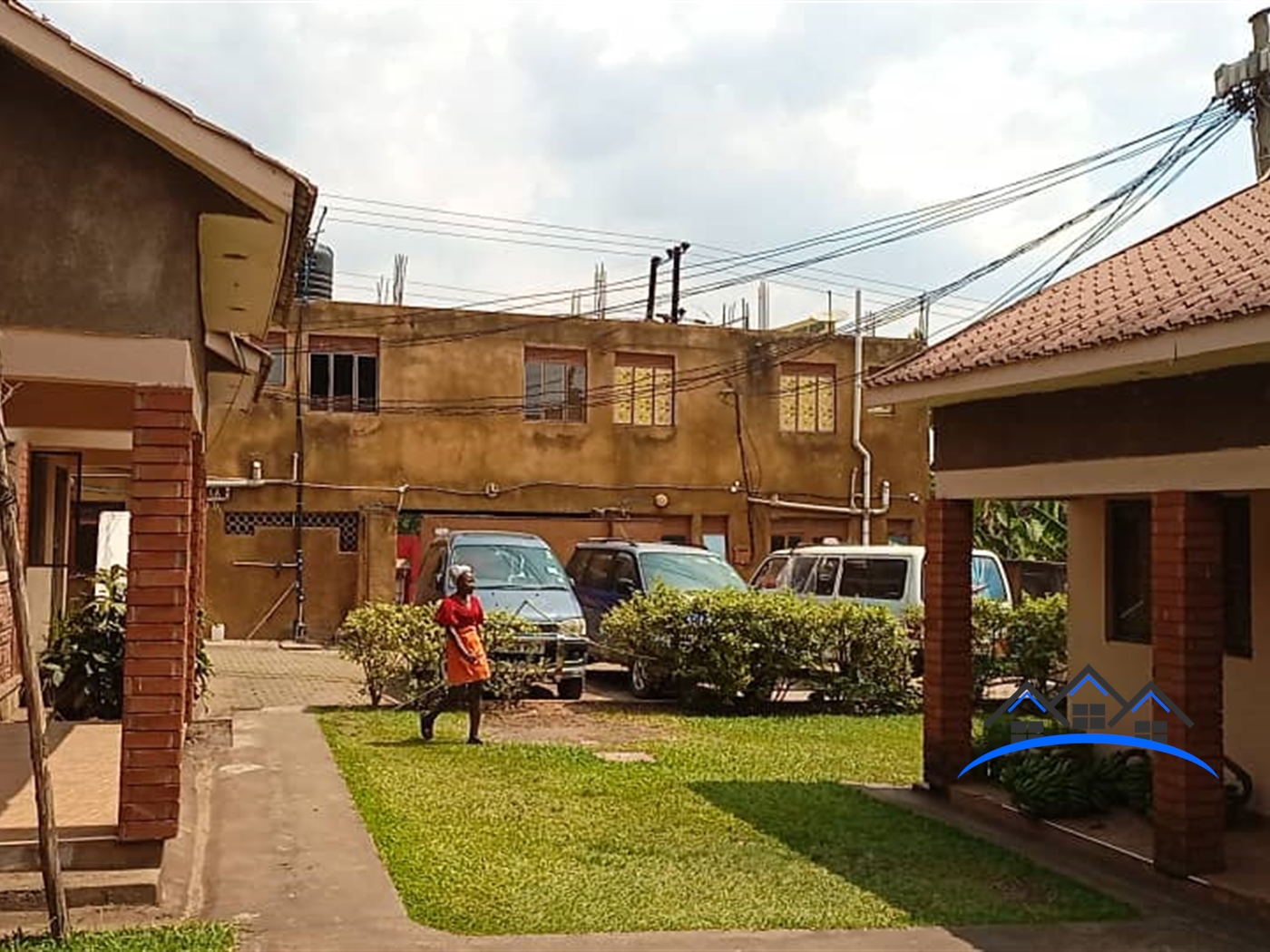 Commercial block for sale in Kyanja Wakiso