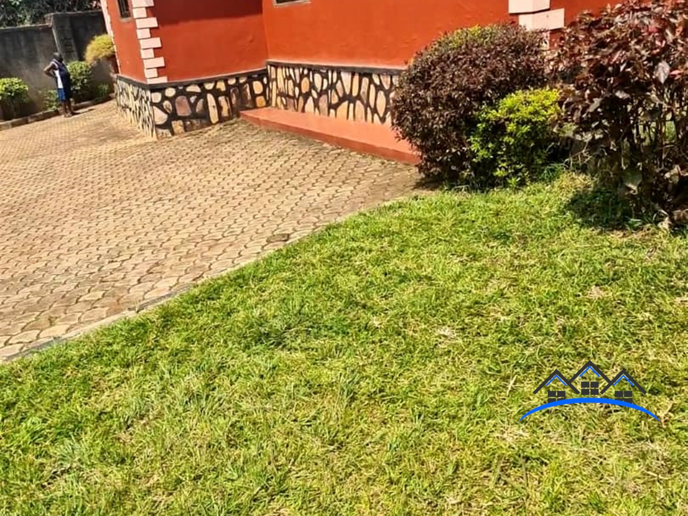 Bungalow for sale in Naguru Kampala